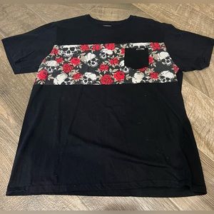 WXYZ T-Shirt Adult XL Black Basic Short Sleeve Pocket Rose & Skull Design Mens